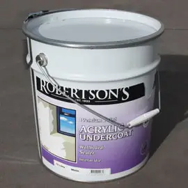KIT HOME UNDERCOAT: Sufficient to undercoat all internal walls and ceilings